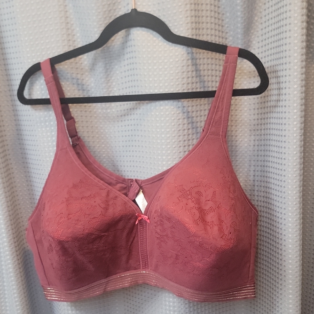 Cacique Lightly Lined No Wire Lace Overlay Bra Size 52B